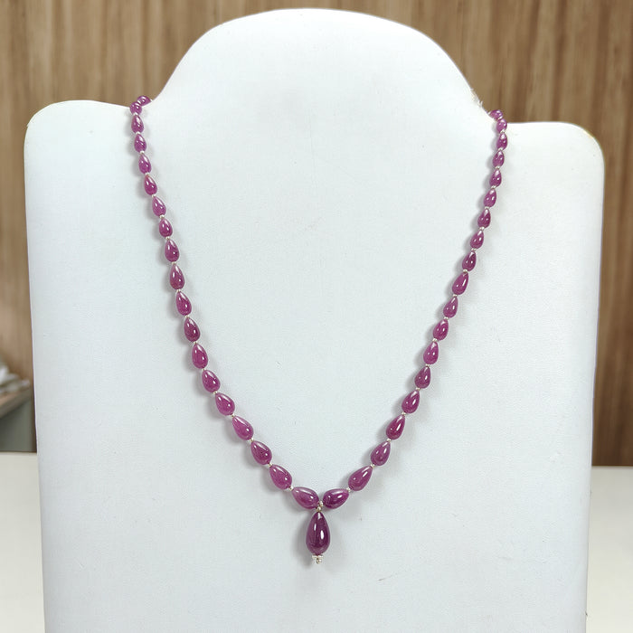 Collana in argento con rubino