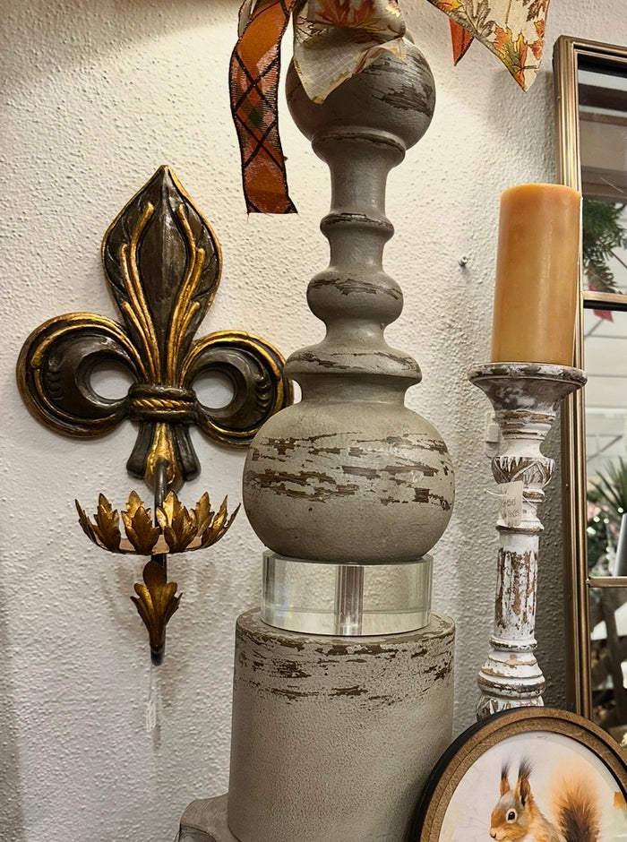 Antique Gold Fleur-de-Lis Wall Candle Sconce