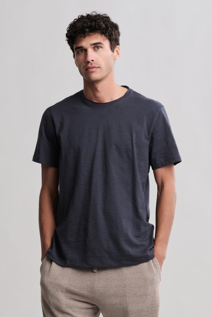 Barefoot Dreams | MC Men’s Slub Cut Neck T-shirt
