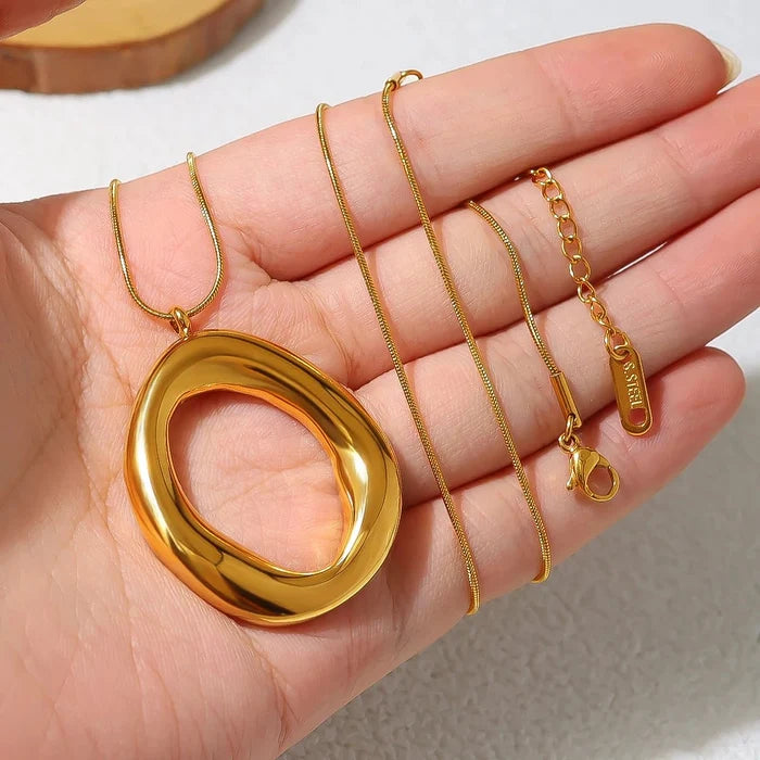 Chunky Irregular Open Oval Pendant Necklace | 18K Gold Plated Snake Chain Statement Jewelry - The PM Edit