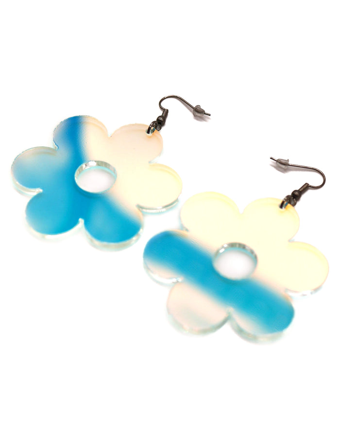 Acrylic Daisy Earrings in Iridescent