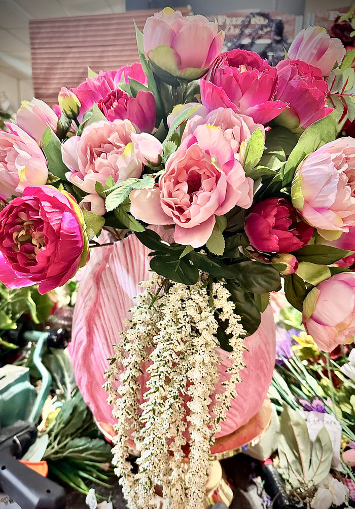 Hot Pink Peony Bush 16 heads