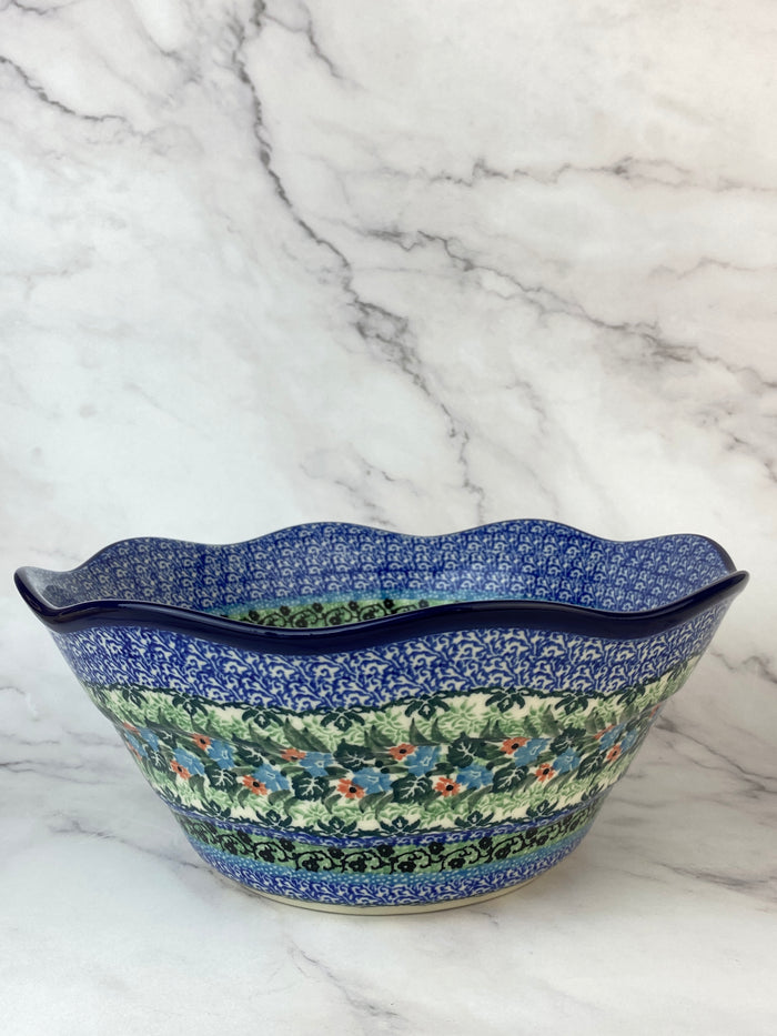 Large Wavy Unikat Serving Bowl - Shape 692 - Pattern U4553