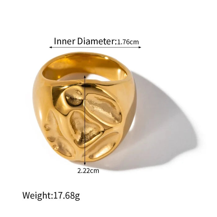 Molten Oval Signet Ring - The PM Edit