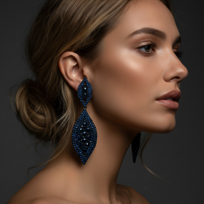 Marquise Leaf Black