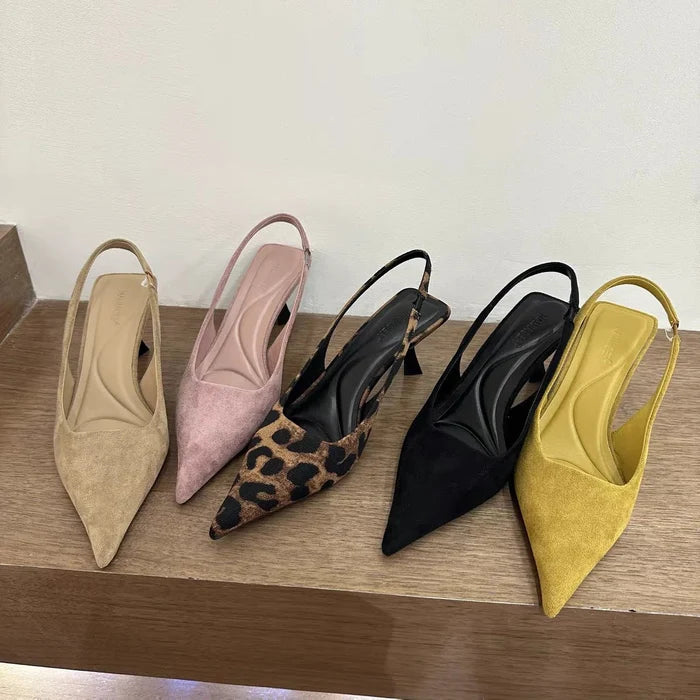 Pointed - Toe Slingback Kitten Heels - The PM Edit