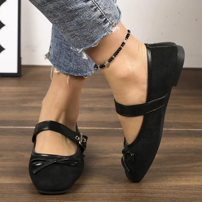 Black / 36