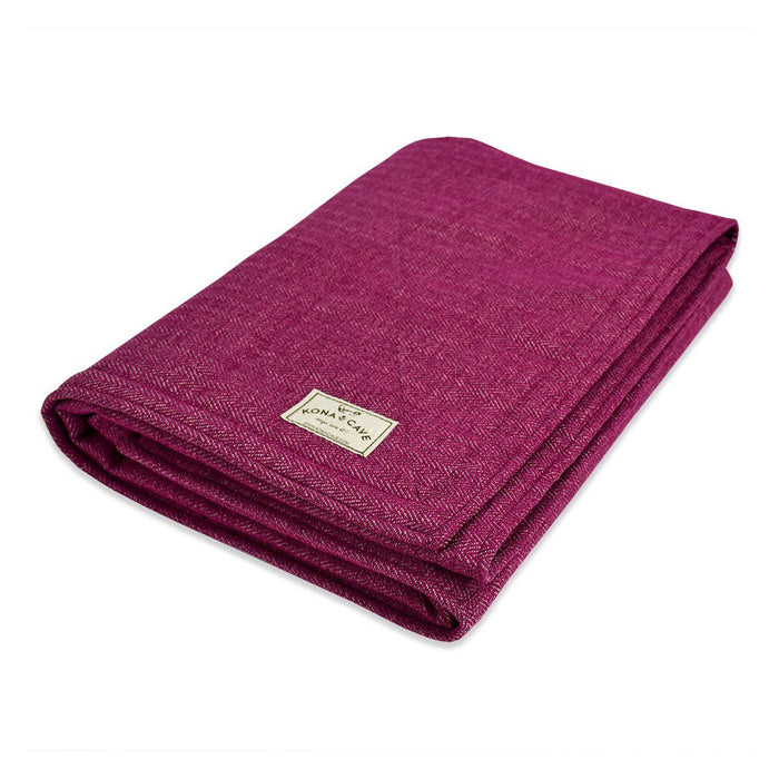 KONA CAVE® Luxury weighted blankets for pets and people. Thick Pink blanket lined with soft sherpa fleece. soothing, pets love this blanket. Protect furniture with pet blankets.