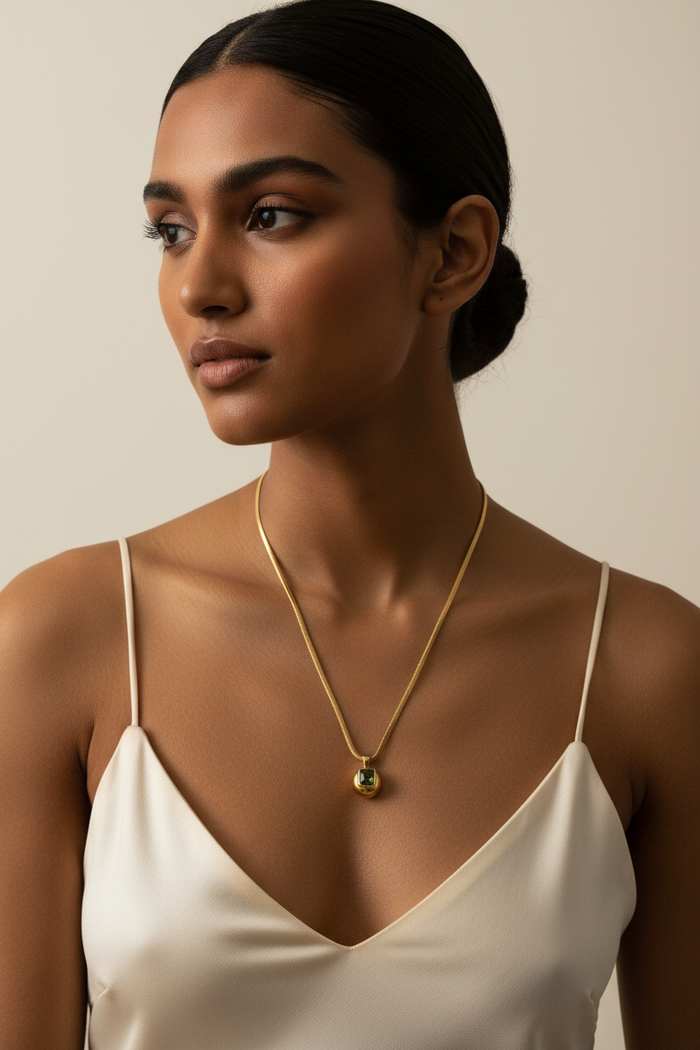 Olive Zircon Necklace Lifestyle